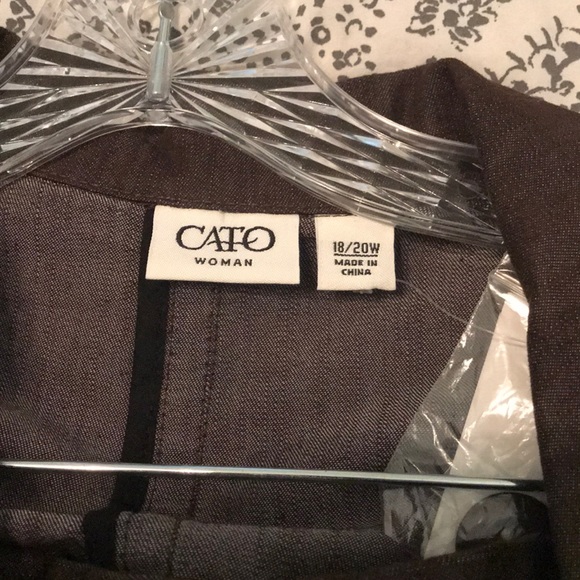 Brown denim jacket and skirt - Picture 3 of 3